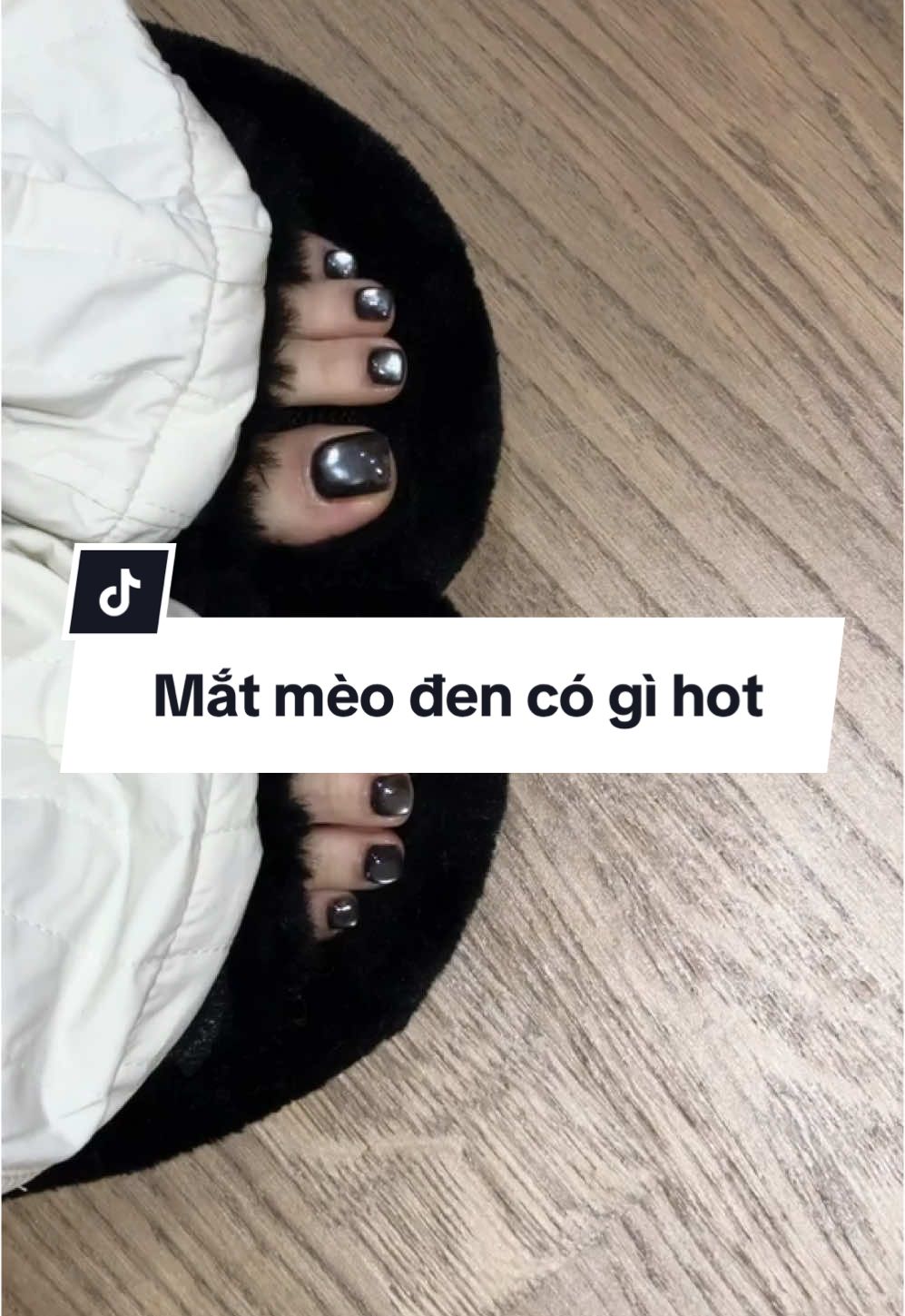Ê mấy bà ơi lạnh này vẫn muốn khoe móng xinh thì các bà cứ oánh Mắt mèo đen cho tui , ta nói mê zì đâu #videoviral #nailshare #xuhuongnail #nailsartvideos💅♥️ #xuhuong #nail #hot2024 
