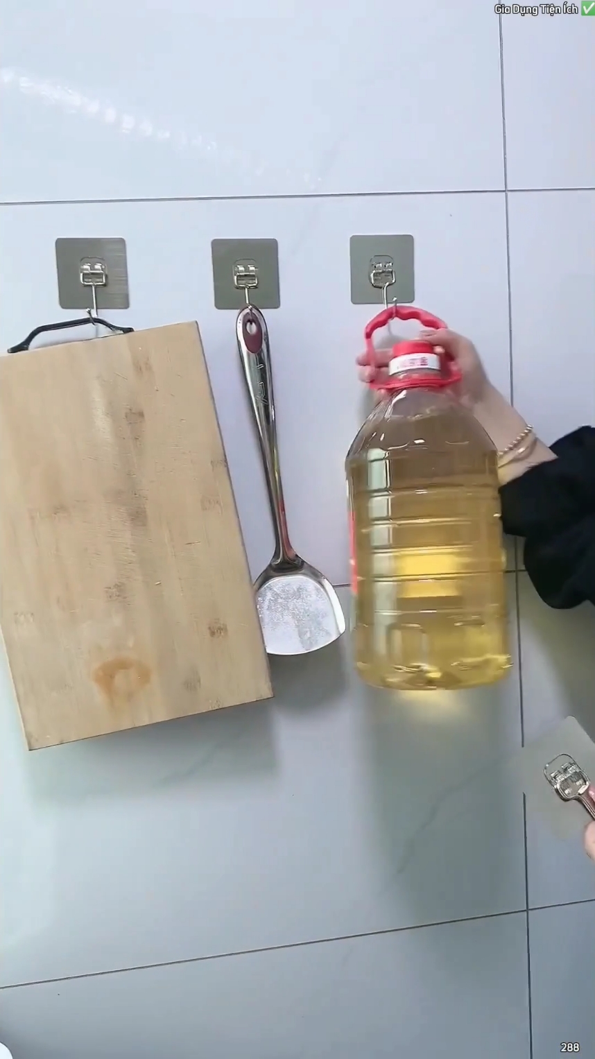 Móc dán tường inox chịu lực #mocdantuong #dodungtienich #giadungtienich #giadungthongminh 