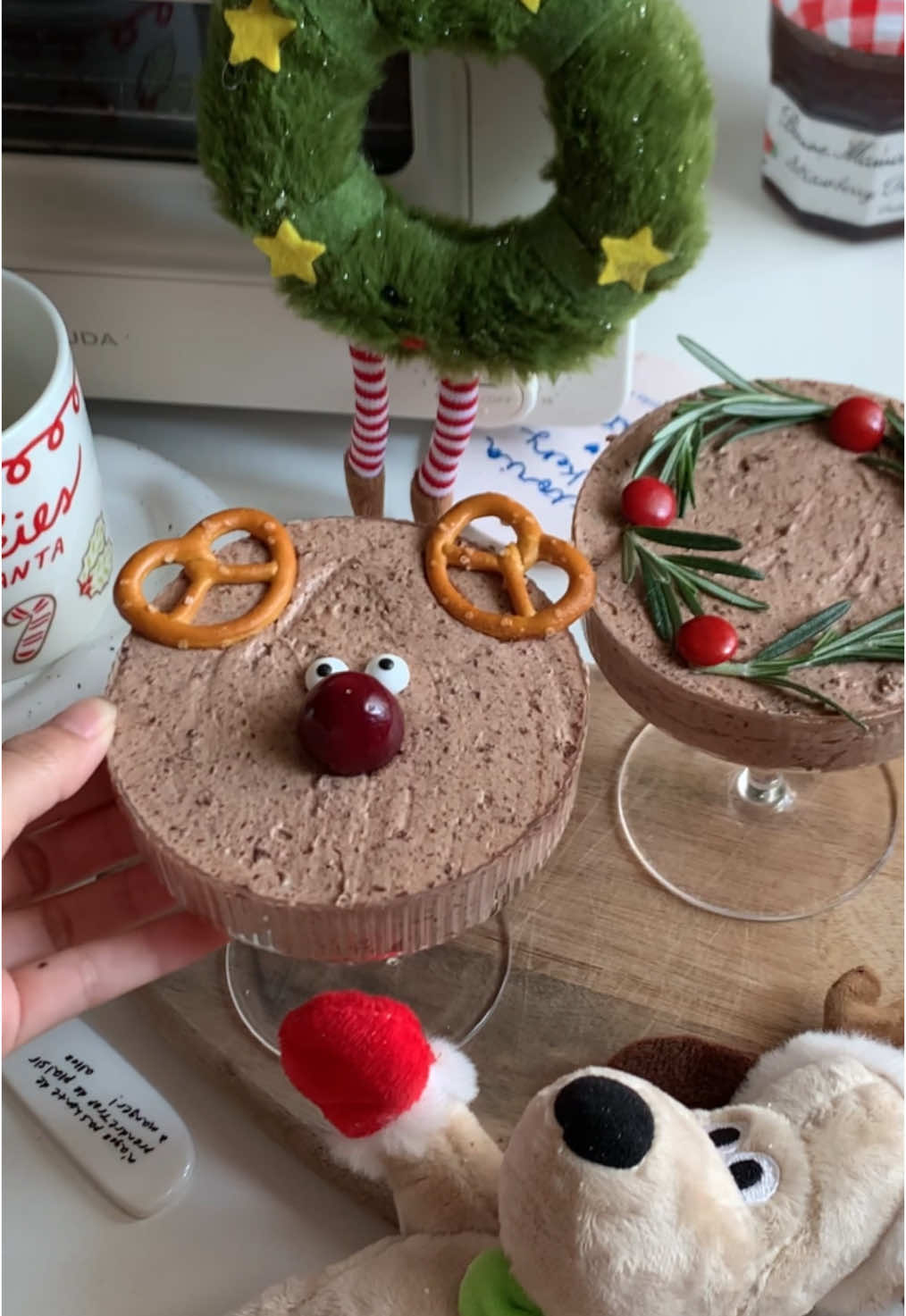 🎄 festive chocolate mousse #chocolate #mousse #christmas #dessert 