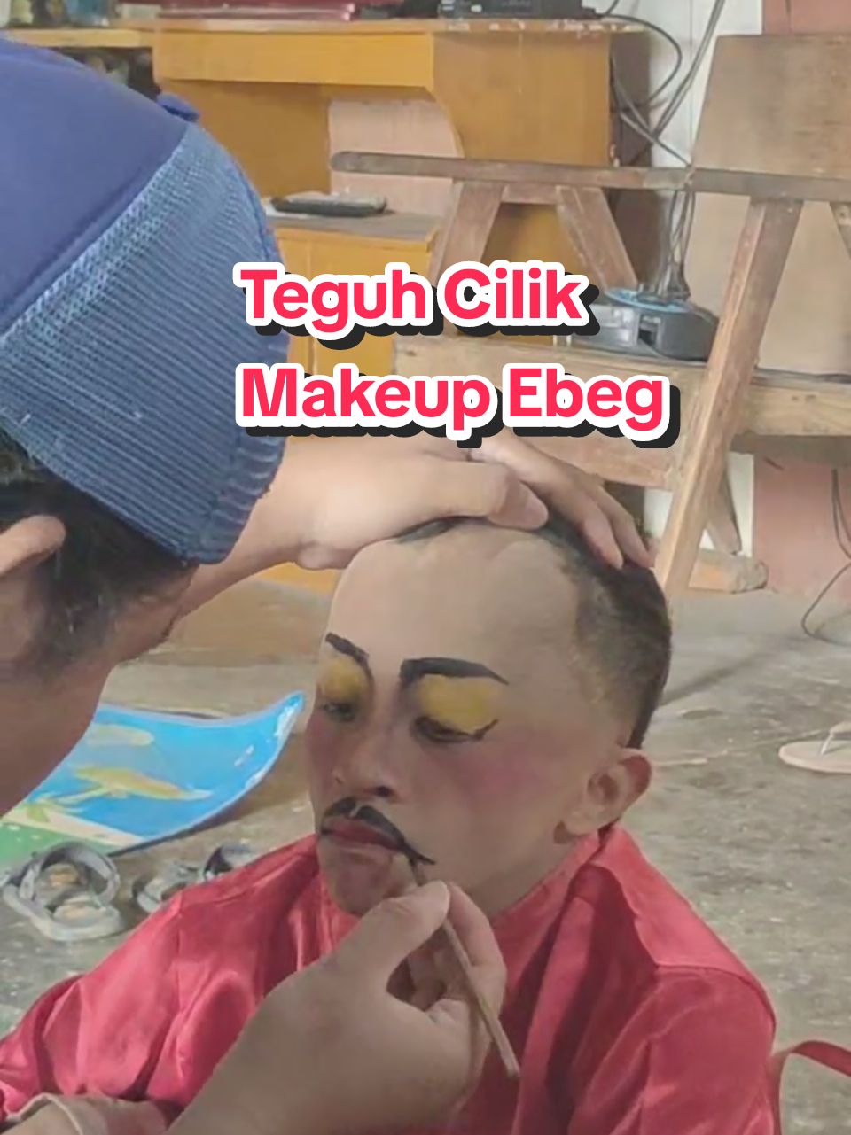 Teguh Cilik makeup Ebeg #jaranantiktok #ebegkebumen #ebegbanyumasan #kudalumping #jarankepang #jathilan #kudakepang  #teguhcilik  #LIVEhighlights #TikTokLIVE #LIVE 