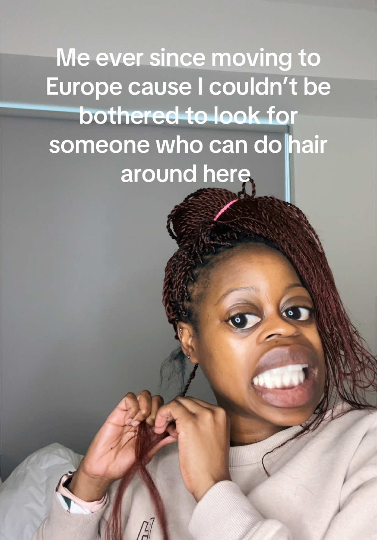 My expat girlies to the front 😂 why is it so hard to find people who can do black hair around here? I personally couldn’t be bothered because fortunately for me, I know how to braid, and I can just do it myself  #dublintiktok #blackgirlhairstyles #blackgirlhairtok #haircare #protectivestyles #expatlife #expatinireland 