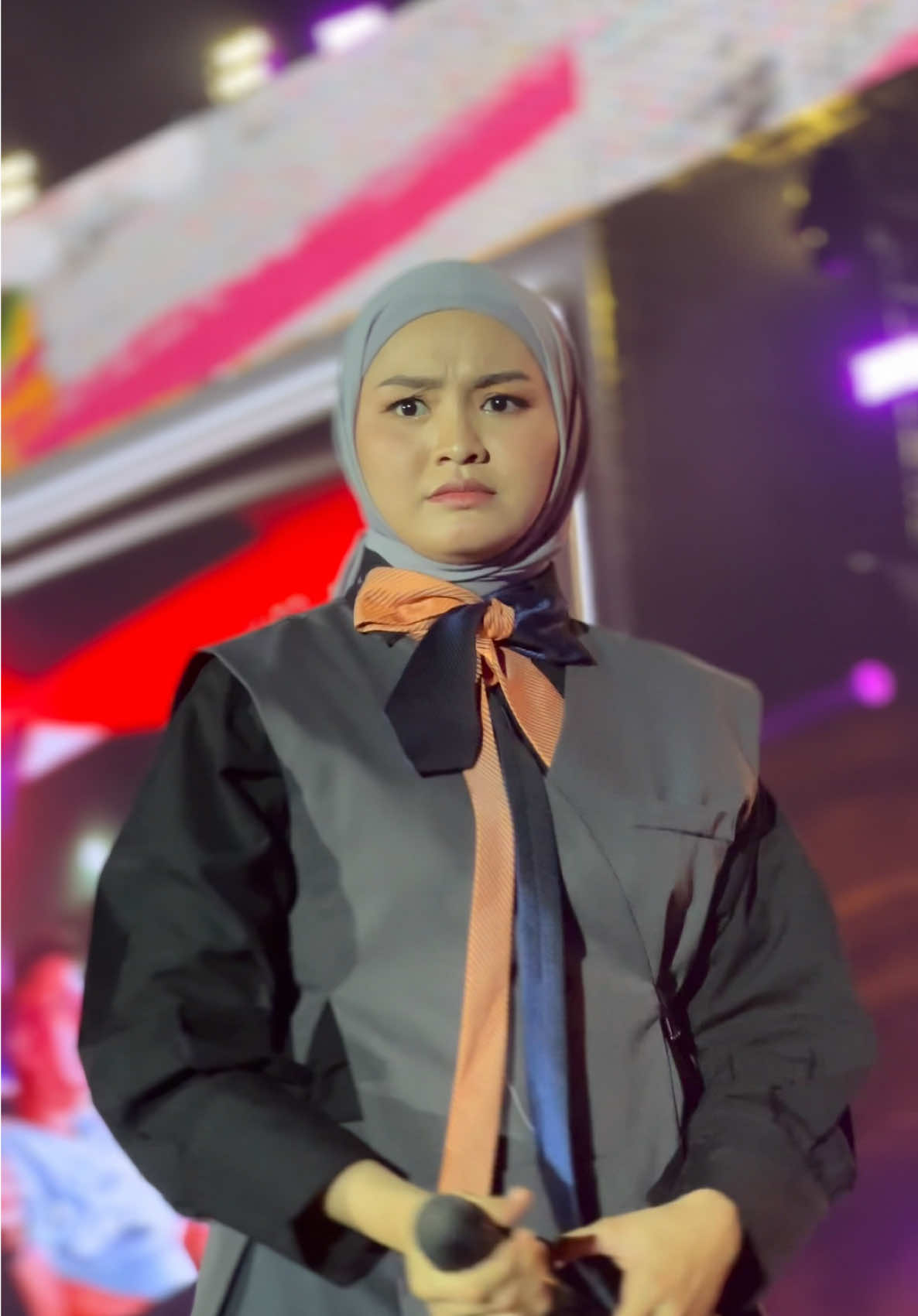 lucu bgt kagetnya😭 @Salma Salsabil #salma #salmasalsabil #salmine 