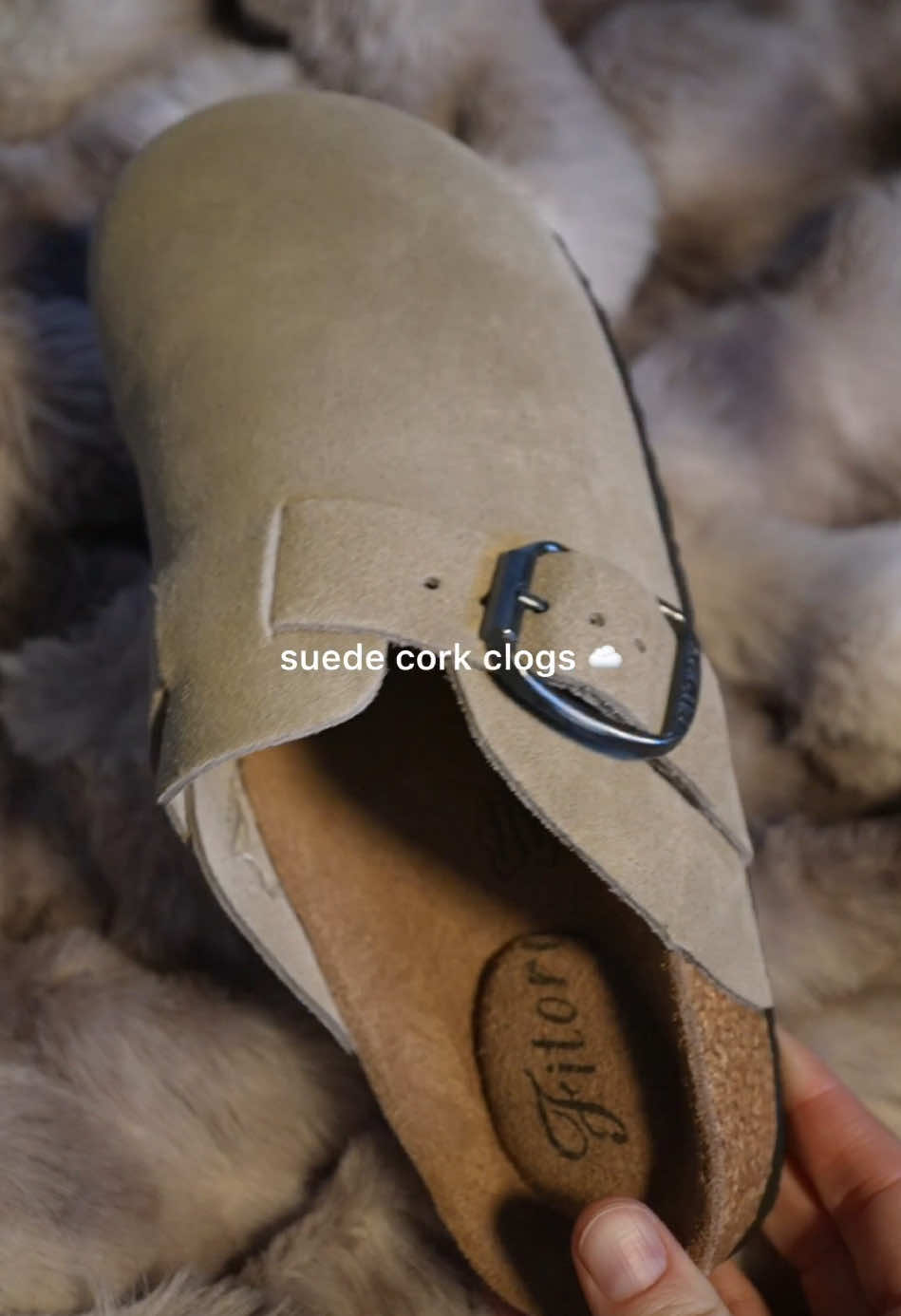 genuine suede cork clogs ☁️    #suedeslippers #suedeclogs #corkclogs #corkslippers #slippers 