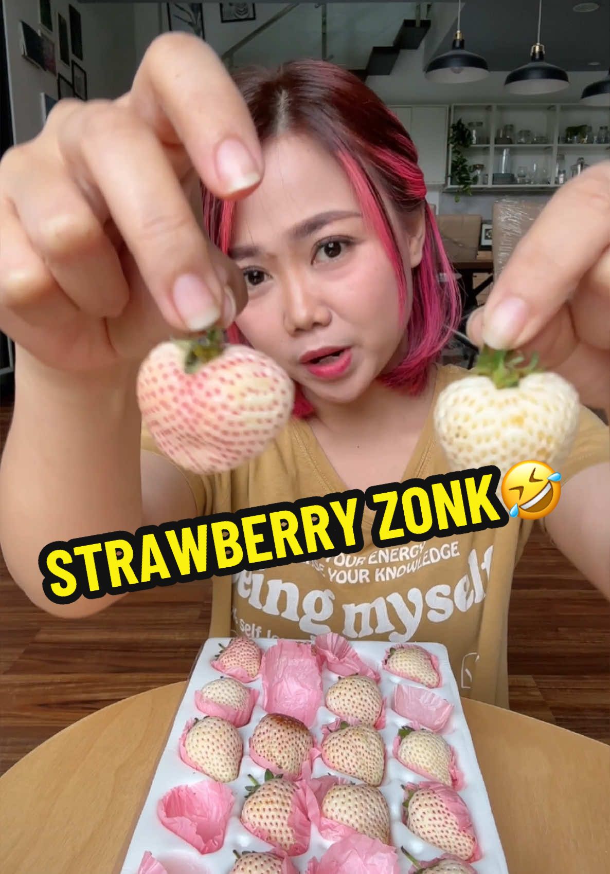 Rasa nya gimana ? Tonton aja video nya #garagaragina #serunyaliburan #serunyakuliner #kulinercikarang 