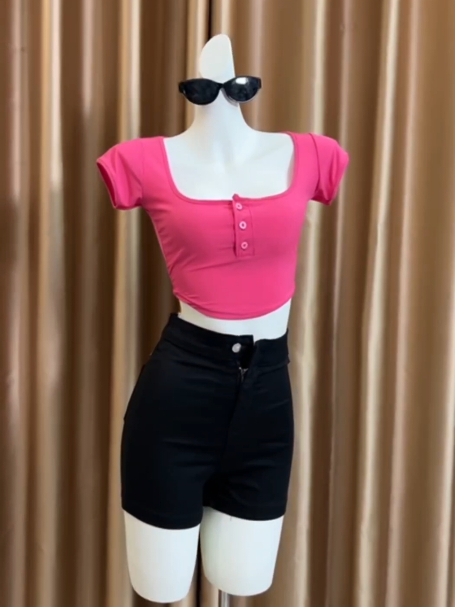 ကိတ်တဲ့သူတွေရော့ ဟောဒီ့မှာဟော့ Top 🤔😋#mywayinstockwholesale #top #trending #yangon #fyp #fypシ゚ 