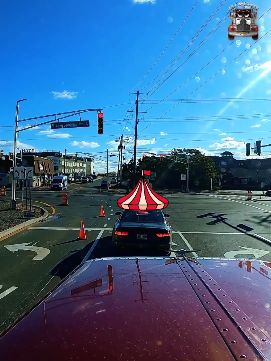 Replying to @j3318764 Apparently So 👀👏🤦‍♂️🤣#truckdriver #fyp #fypシ #commentary #dashcam #handsfree #gopro #funny #LiveStream #daily #YT #NJ #LBI #driving #fun #circus #clown #guess 