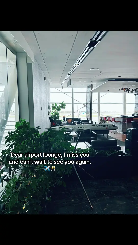 2025, I’m ready for you ✈️ #airport #airportlounge #travel #traveltiktok 