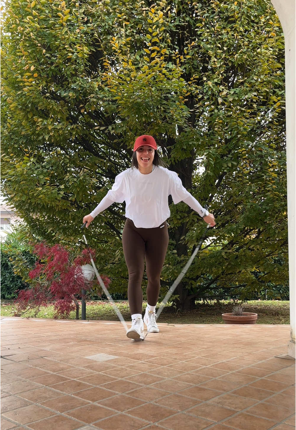 Beggin’ you✨ #jumprope #ropeskipping #saltodellacorda #shuffling #cardio 