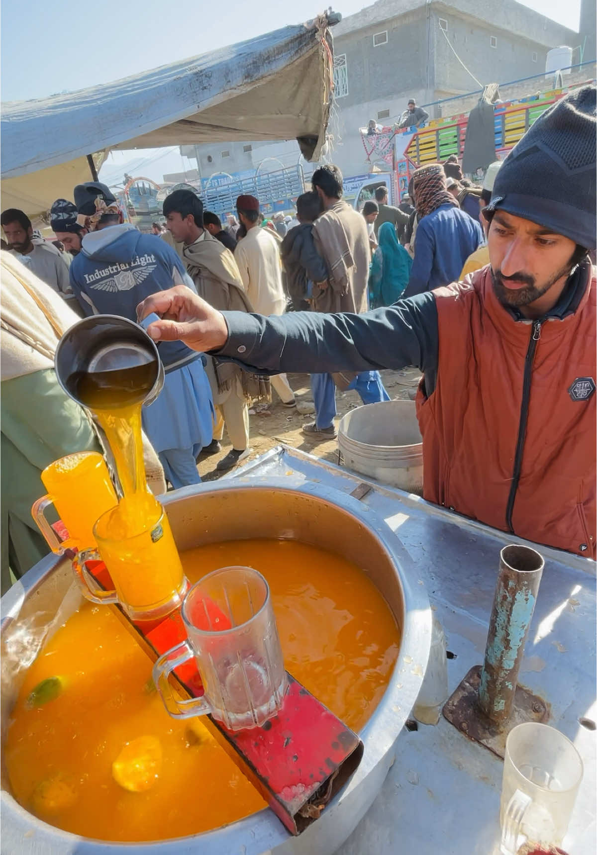 Lemon orange drink 🍊🍋 #food #foodvideos #streetfood #tastyfood #trending 