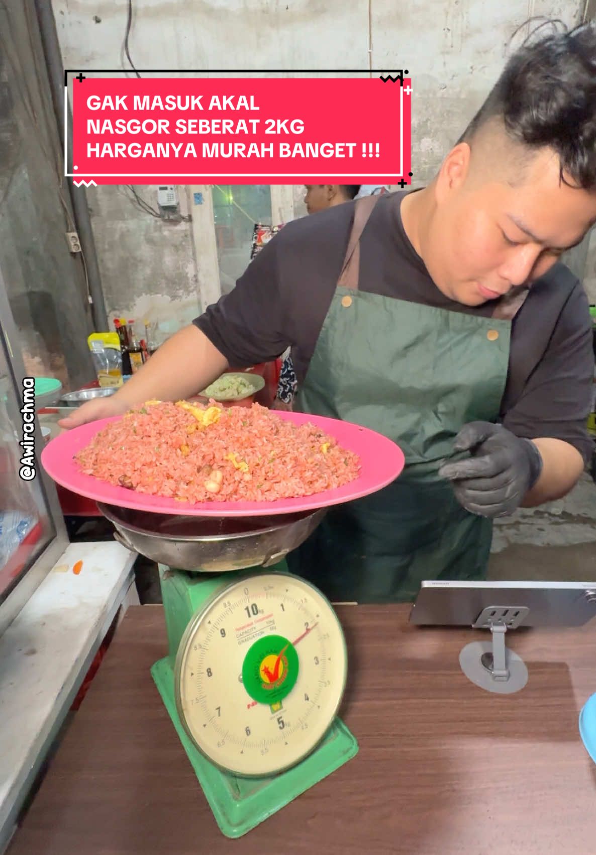 Nasi goreng 2KG cuma 25Ribu ?!! #creatorsearchinsights #TTPetualangPro #JelajahLiburan #tiktokkuliner #kulinertiktok #videolebihpanjang #serunyaliburan 