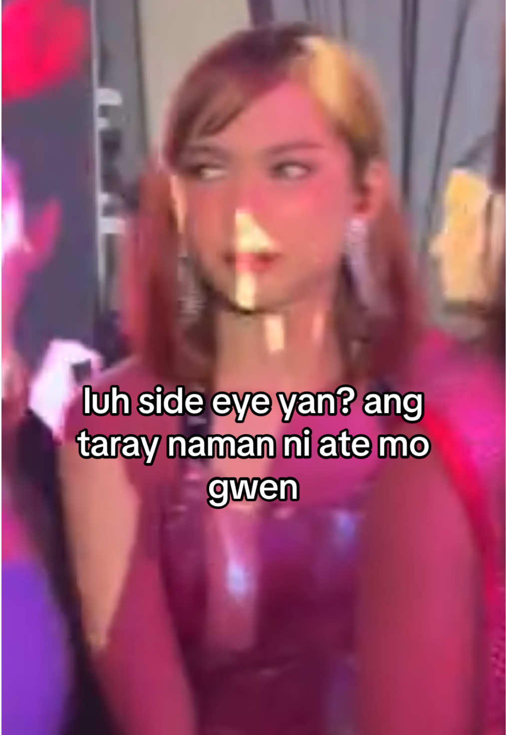 ayan pala yung nation's girlgroup niyo 'no? mga attitude hahahaha buti pa si fyang never nag pakita ng attitude kahit pagod na pagod na saka namamansin pa ng mga fans niya 'yan pinagkaiba niya sa #bini niyo!! 🤣😛 #eabab #sofiasmith #fyang 