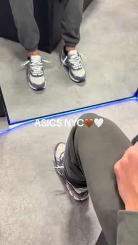 The “Asics Gel NYC Oatmeal Obsidian Grey” now available on www.Bashcollect.nl 🤎🤍 (Free beige laces with all orders) #reels #hypedsneakers #pourtoi #asics 