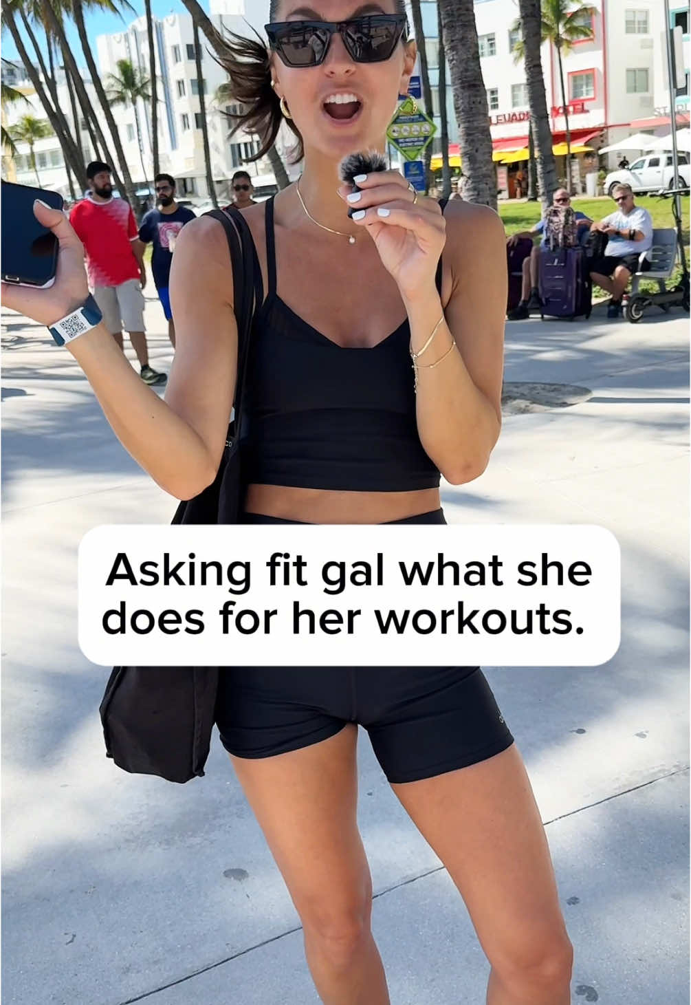 Asking fit gal in Miami what she does for her workouts. #FitTok #workout #miami #Running #girlswholift #fyp 