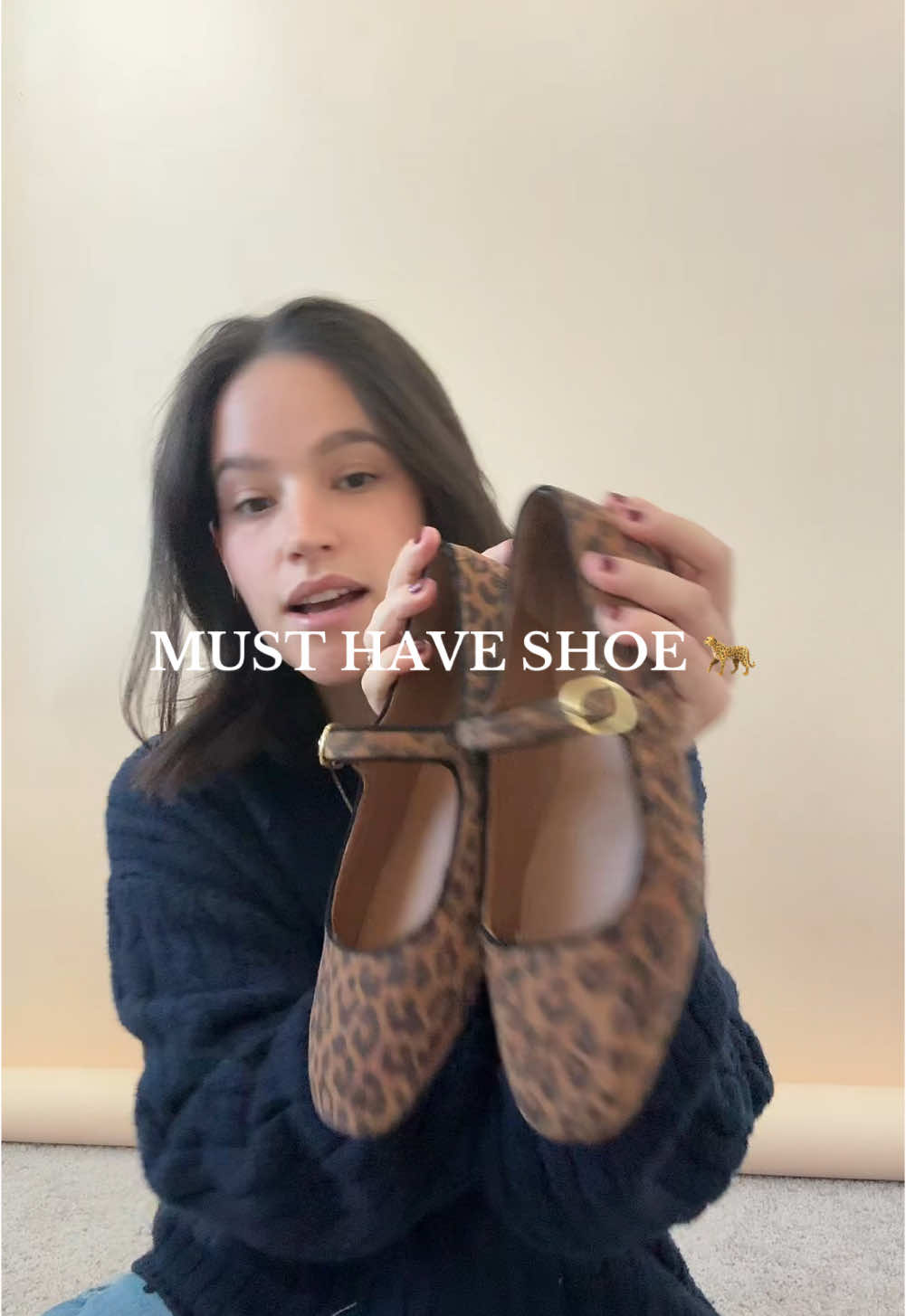 only wear if u want so many compliments 🤭  link in bio!!  . @Lulus  #musthave #lulusambassador #lovelulus #musthaveshoe #shoe #shoeinspo #outfitinspo #affordablefashion #balletshoes #winteressential #fallfashion #tryonhaul #unboxing #musthaves #shoecheck #seychelles @Seychelles Shoes 