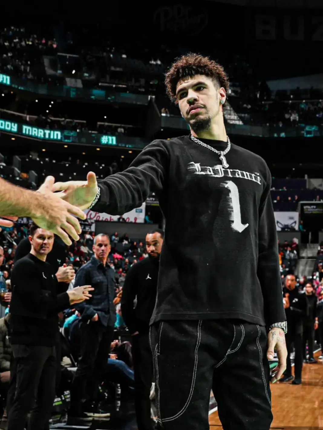 LaMelo Ball injured against the Cavaliers #lameloball #lamelo #lafrance #NBA #sneakers #puma #basketball