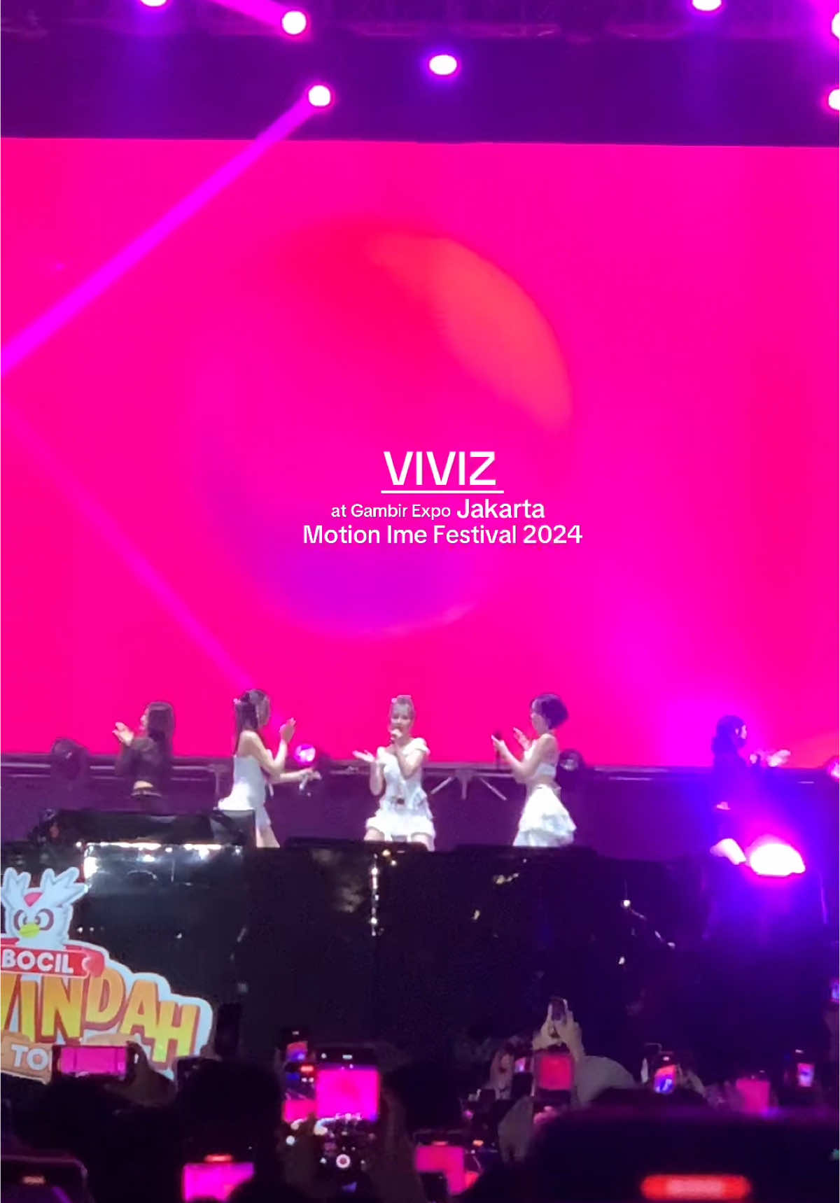 Akhirnya liat geol umji tapi eunha imut amat ya😫😍 #viviz #vivizmaniac #jakarta #motionimefest2024 