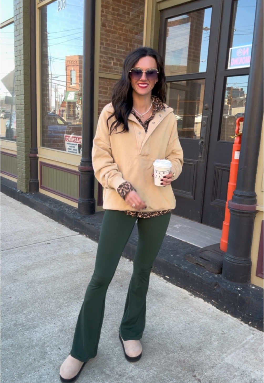 outfit check @aerie from head to toe (even the sports bra) #aeriereal #leggings 