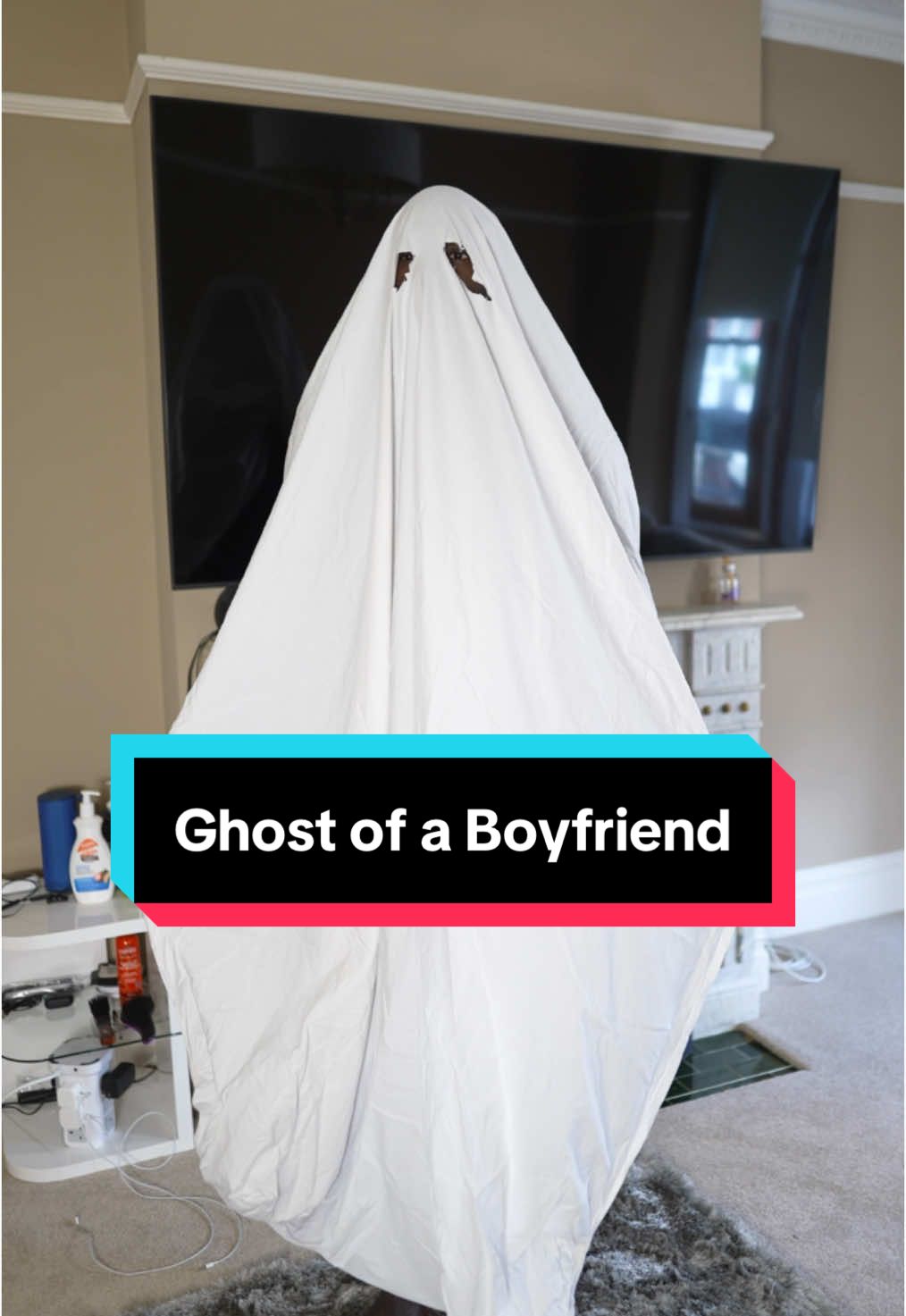 The Ghost can confirm... There was no Boyfriend in that room 👀 #ghost #boyfriend #hype #dance #influencer @NATALYA 