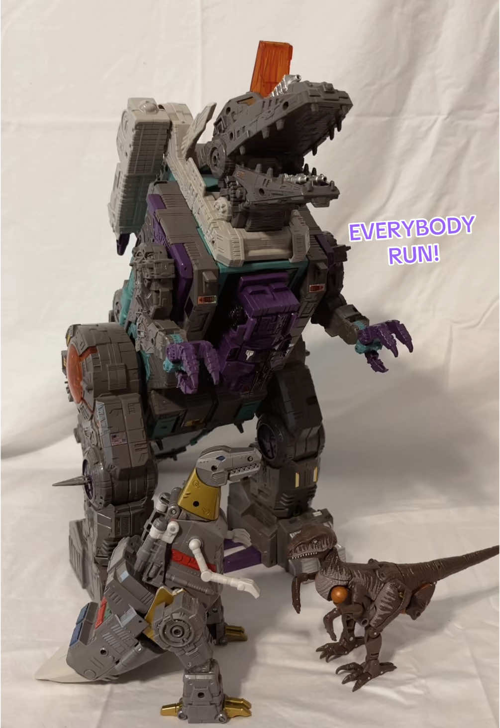 @Audrey  #transformers #transformer #grimlock #dinobot #beastwars #trypticon #titanclass #titan #fyp #foryou #foryoupage #animation #2chubbs #transformerstitanclass #studioseries86 #studioseries #studioseriesgrimlock #studioseries86grimlock #beastwarsdinobot #kingdom #transformerskingdom #transformerskingdomwfctrilogy #kingdomdinobot #transformerskingdomdinobot #titansreturn #titansreturntrypticon 