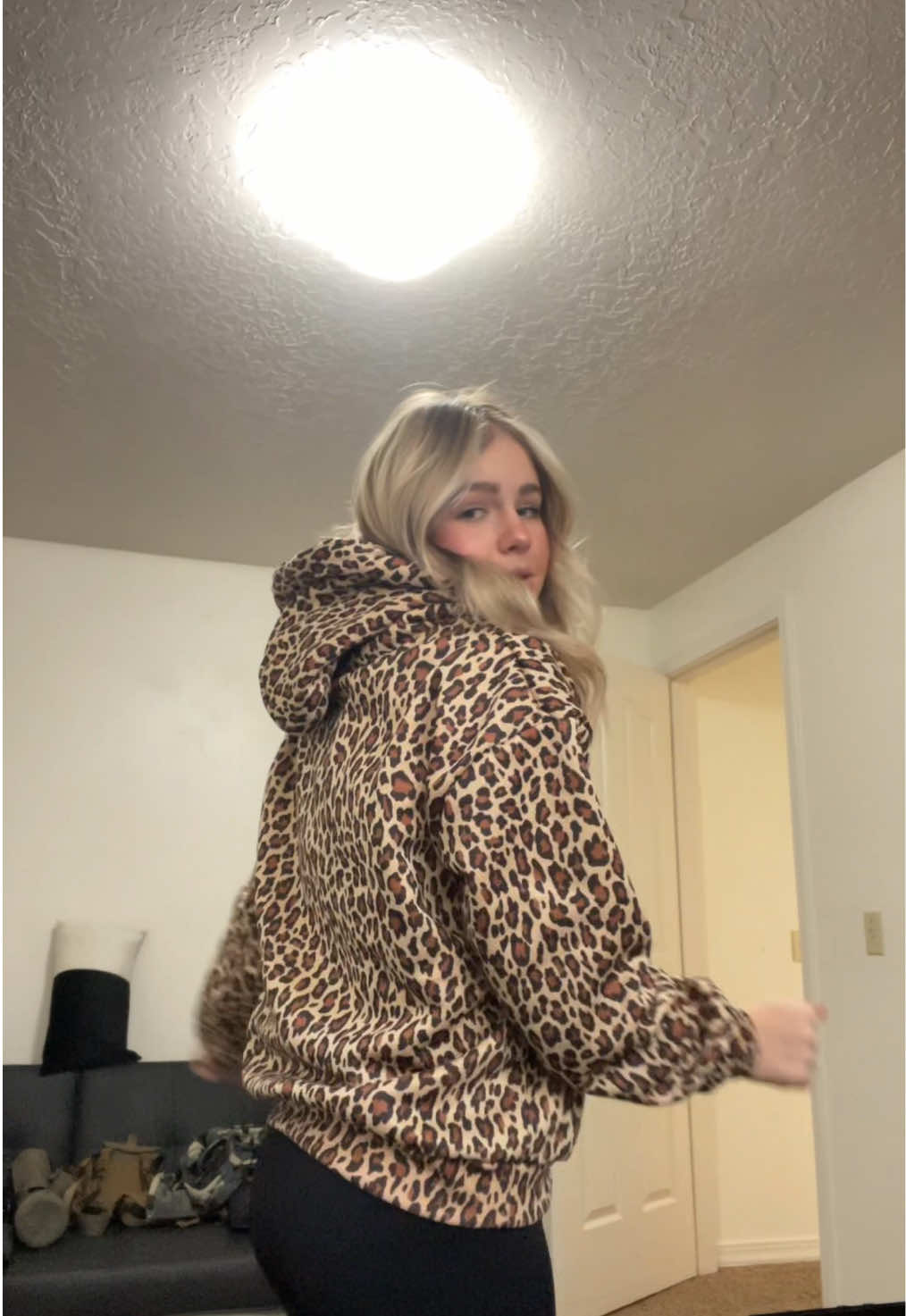 obsessed🐆💗 #cheetah #hoodie #trending #fyp 