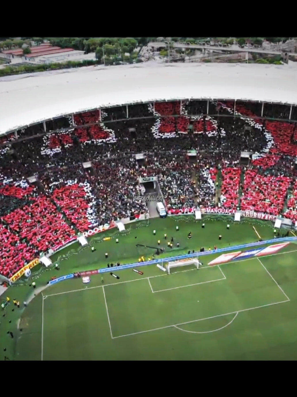 QUE MOSAICO DA TORCIDA DO FLAMENGO NA DESPEDIDA DE GABIGOL!🥹❤️🖤 #flamengo #mosaico #torcidadoflamengo #gabigol #edit #futebol #fyp 