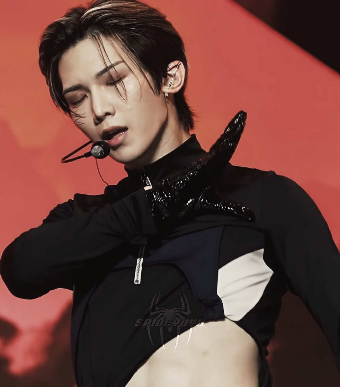 these yeosang fancams on my mind rn #yeosang #yeosangedit #kangyeosang #kangyeosangedit #ateez #ateezedit #spideyuyu #kpopfyp #kpop #fyp 