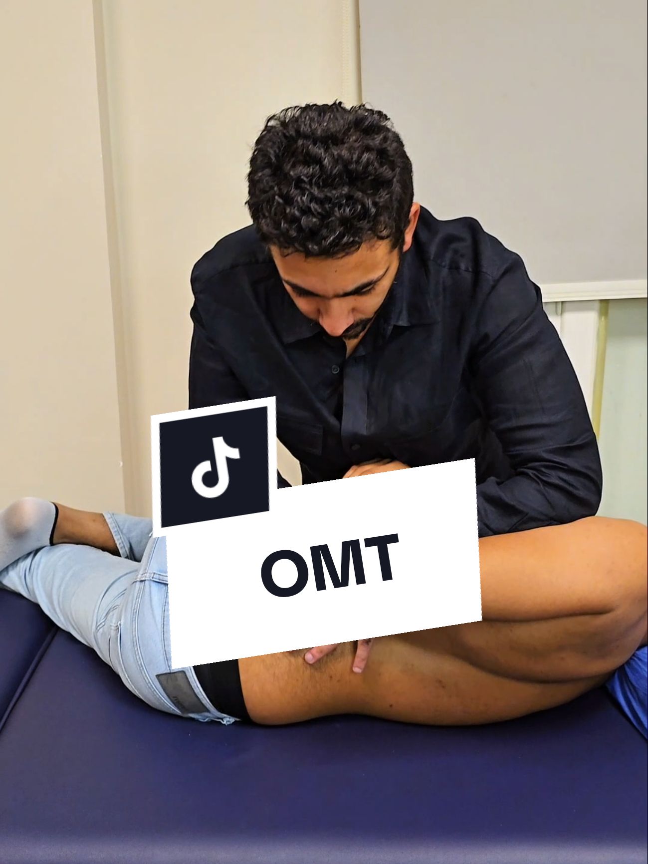 Lumbar spine Manipulation is one of the most effective ways to treat the spine and muscle Imbalance. #physiotherapy #osteopathy #علاج_طبيعي #العلاج_الطبيعي #طبيب_تيك_توك 