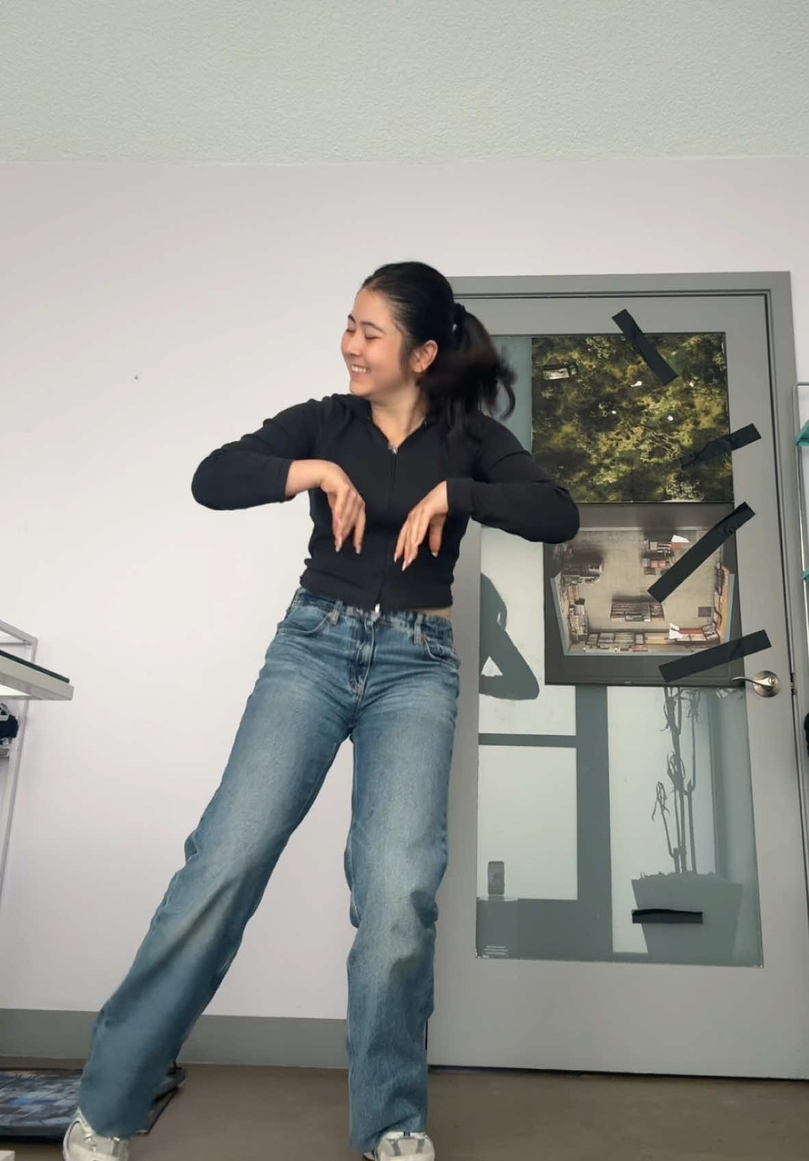 Back at dancing on set #sofimanassyan #dance #trend 