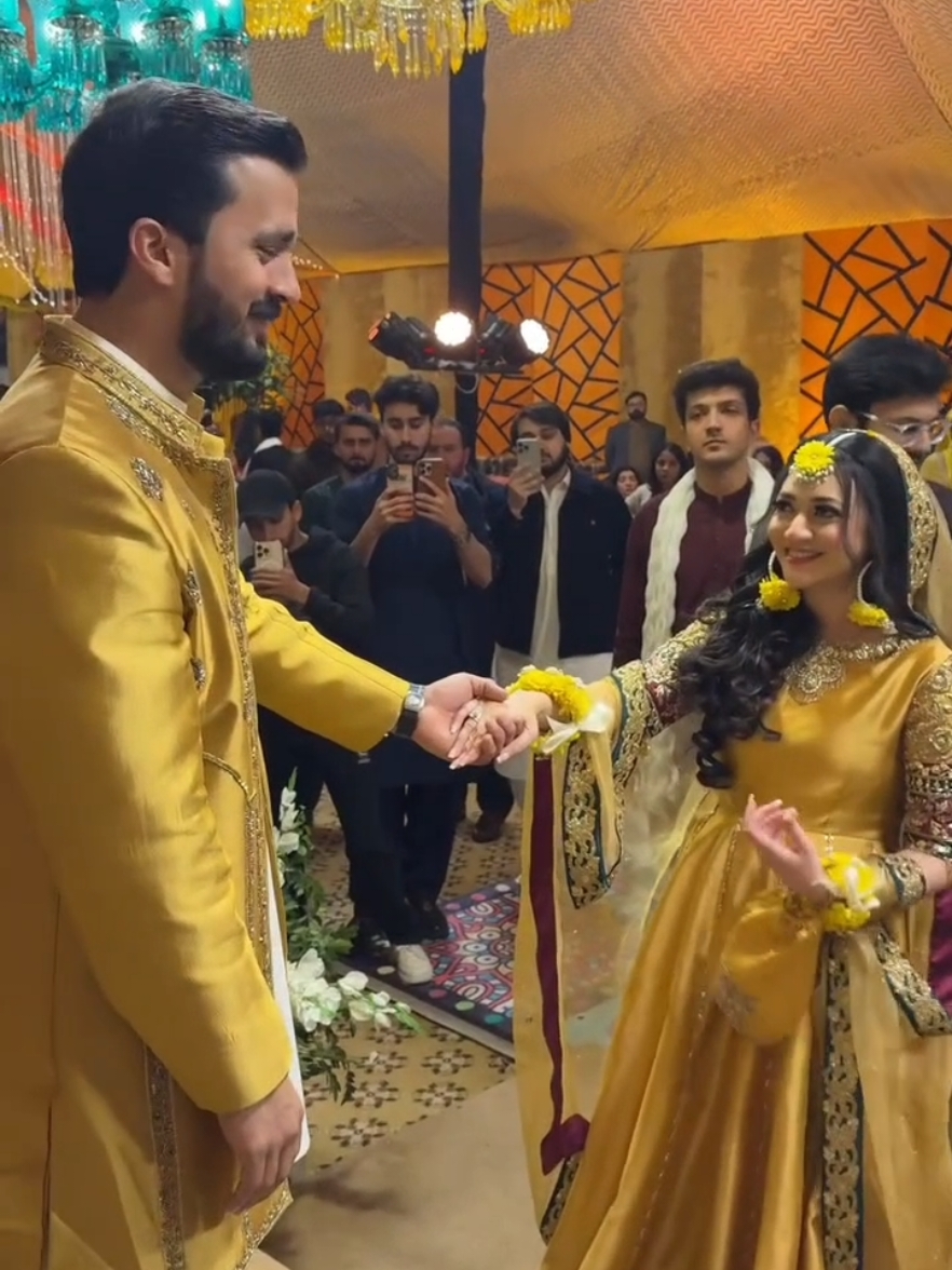 #CapCut rajab butt and eman mayoon #rajab #fanpage #fan #rajabbutt #rajabbut #rajabfamily #rajabfamilyvlog #weddingday #rajabwedding #bride #viralvideotiktok #trendingvideo #trend  #rajabfamilyvlogs #foryoupage❤️❤️ #foryoupage #fyp  @TikTok   @CAPCUT 