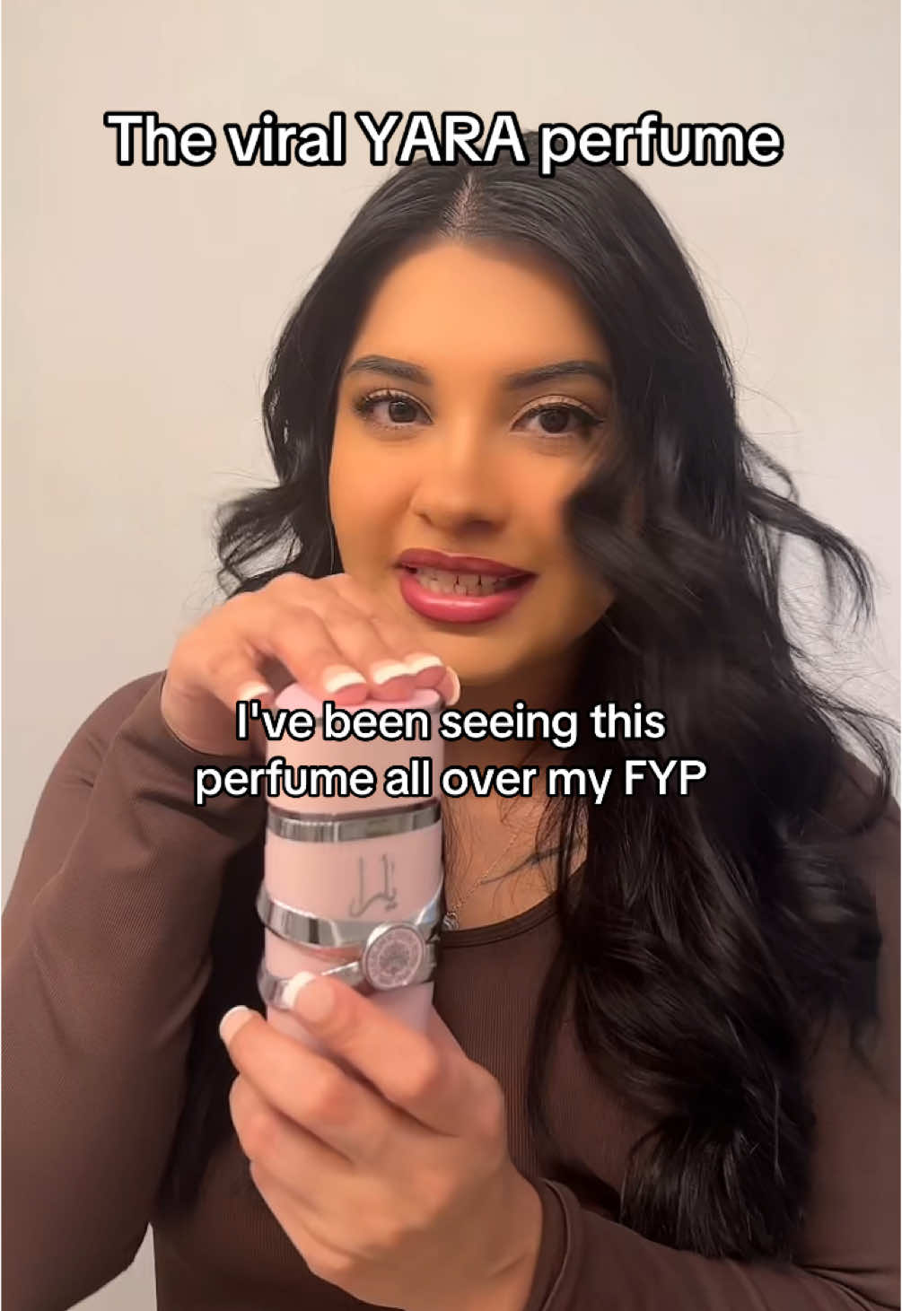 This YARA perfume has become my new fave 🩷 #tiktokshopholidayhaul#giftideas#yaralattafaperfume#womenperfume  