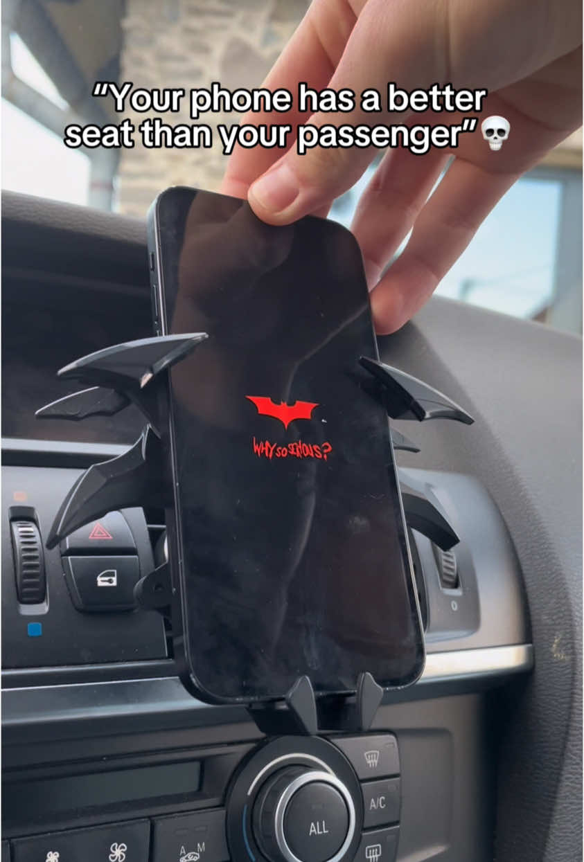 Your new co-pilot 🦇 #batman #phoneholder #giftsforher 