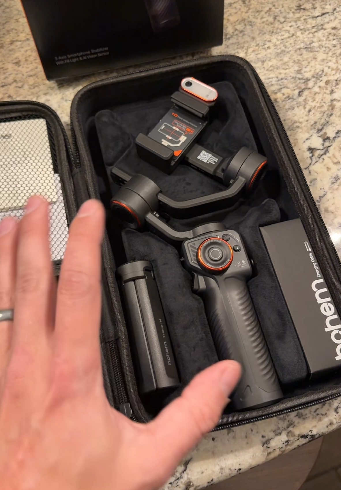 You have to check out the #hohemisteadym6 that s actually a game changer for a #steadycam! Just works awesome! @Hohem Store US #kahlaDeals #Kahlatalk #Kahlatech  #TikTokShopHolidayHaul #MadeMyYear #TTSDelightNow #GiftGuide 