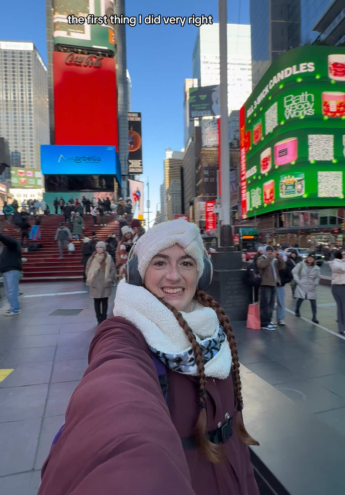 Footage of my experience of NYC in the winter 💙🥰  plus things rhat were successful for my first solo trip and things i would do differently on the next trip! Hope you aren’t sick of NYC content yet because I have more coming tomorrow 😂😅🫶🏻  #nyc #travel #timessquare #timessquarenyc #christmas #christmasinnewyork 