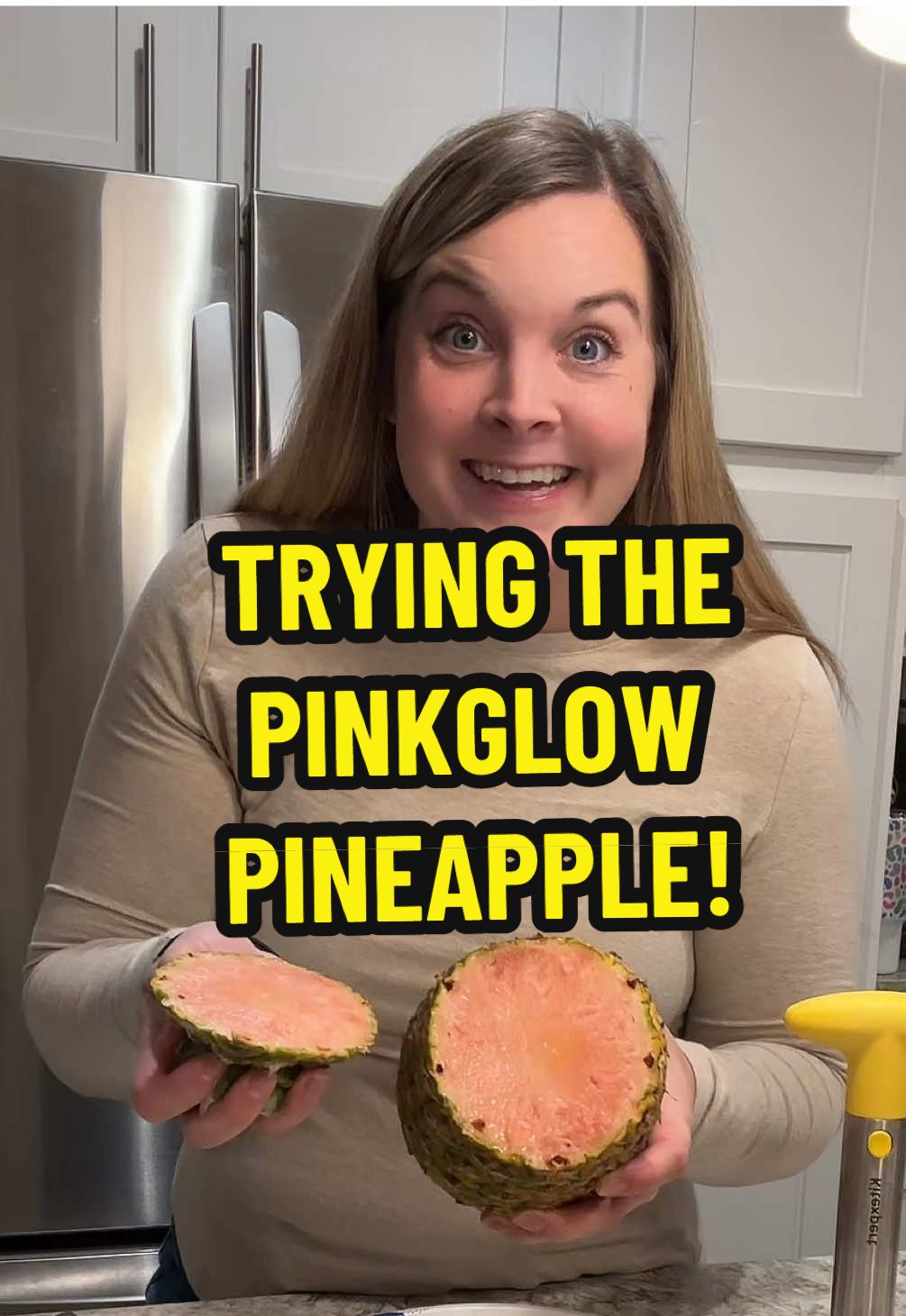 Tried a @Dole Packaged Foods PinkGlow pineapple for the first time tonight! So yummy! Would you try it? #pinkglowpineapple #pinkglow #dole #kitexpert #jaimebaileyratesit 