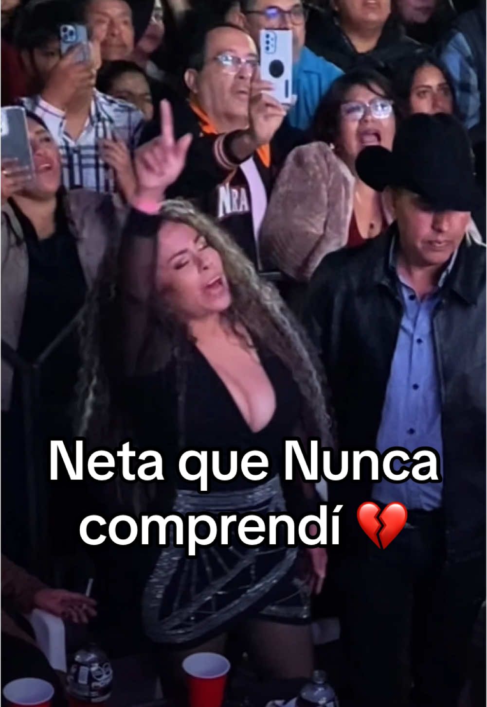 Y ustedes comprendieron? 💔 #sergiomendivil #lanuevaeraromantica #ynuncacomprendi #cantando #envivo 