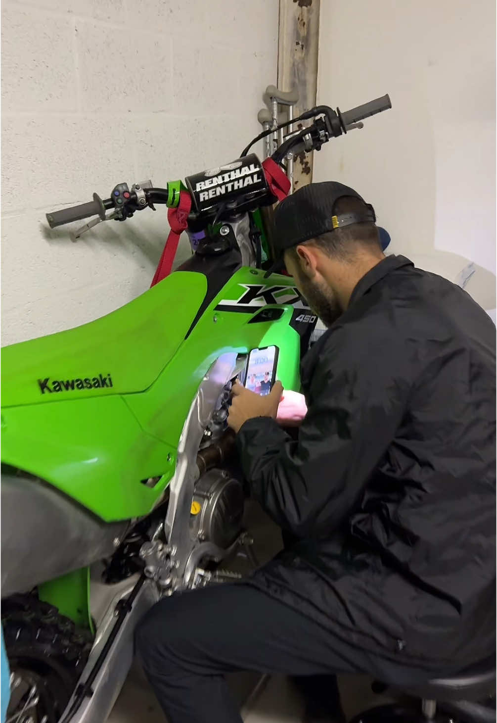 10/10 boyfriend approved ✅ #boyfriend #beanie #bluetoothheadphones #techtok #gadget #dirtbike #tiktokshopholidayhaul #giftideas #giftideas2024 #newyearnewaura #christmasgifts #holidaygifts #giftsforhim 