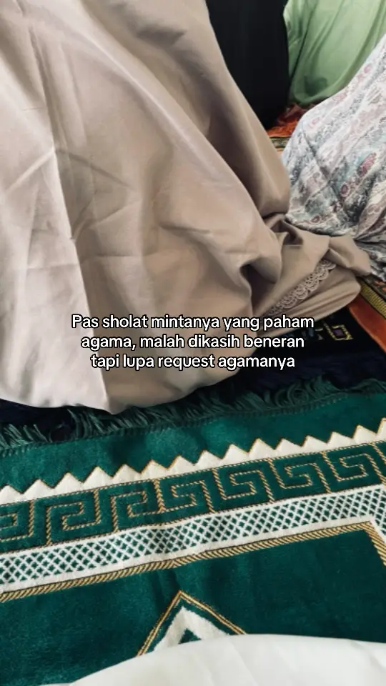 Beneran dikasih, tapi agama sebelah🥺☪️✝️ #bedaagama #fypage #sad #islam #kristen 