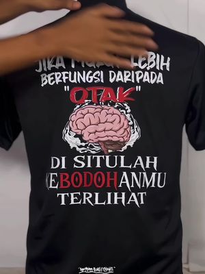 2025 baju-T bercetak trendi terkini