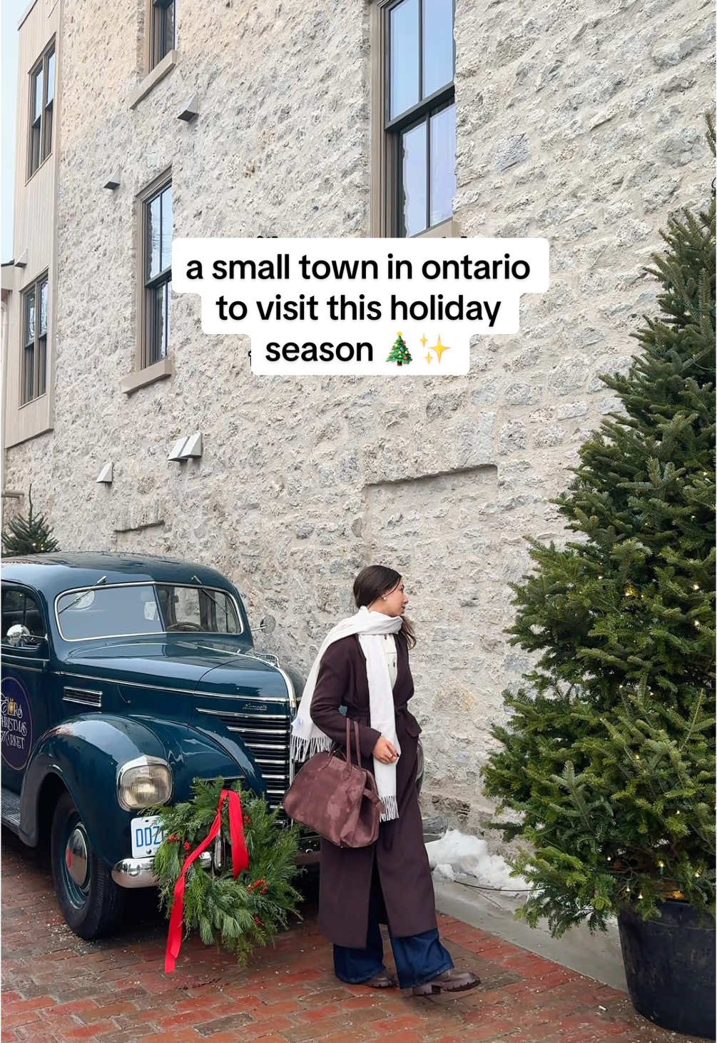 bonus points if you visit when it’s snowing!! #torontochristmas #torontothingstodo #torontoactivities #ontariotravels #ontariotravel #torontodaytrip #elora 