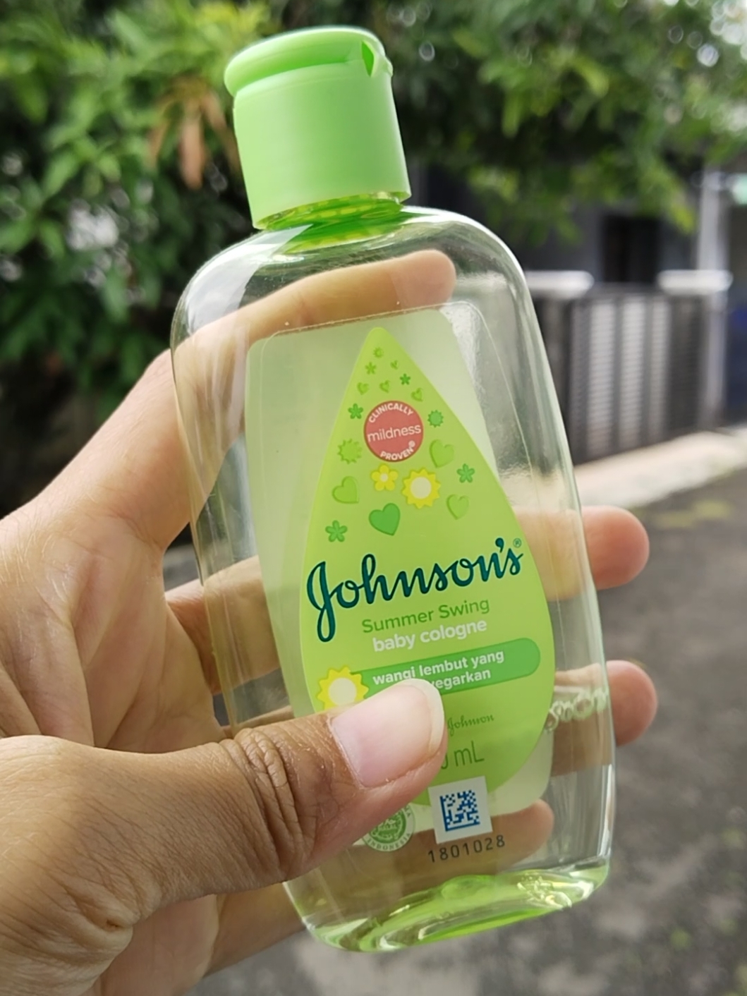 kapan lagi beli 2 40 ribu, summerswing dr johnsons #megaguncang1212 #johnsonsbaby #johnsonscologne #parfumbayi #parfumereccomended 