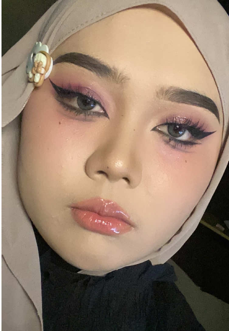 Replying to @adlina . Ni awknyaa #eyebrowtutorial 