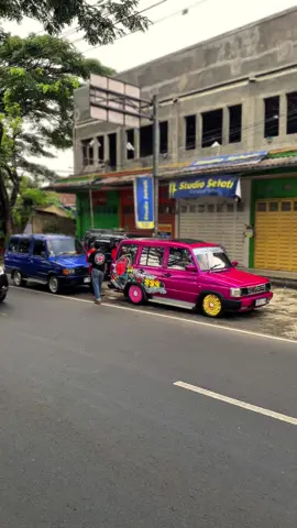 Kenapa sih mobil mobil pada gak bisa diem, padahal diem aja udah manis 😁   #canda #kijang  #CapCut #kijangmenolakpunah #kijangmodifikasi #fyp #fyppppppppppppppppppppppp #kijangsuper #kijangtiadaduanya #kijangindonesia #toyotakijang #tkscichaptercianjur #kijangceper #kijangmodifikasi 