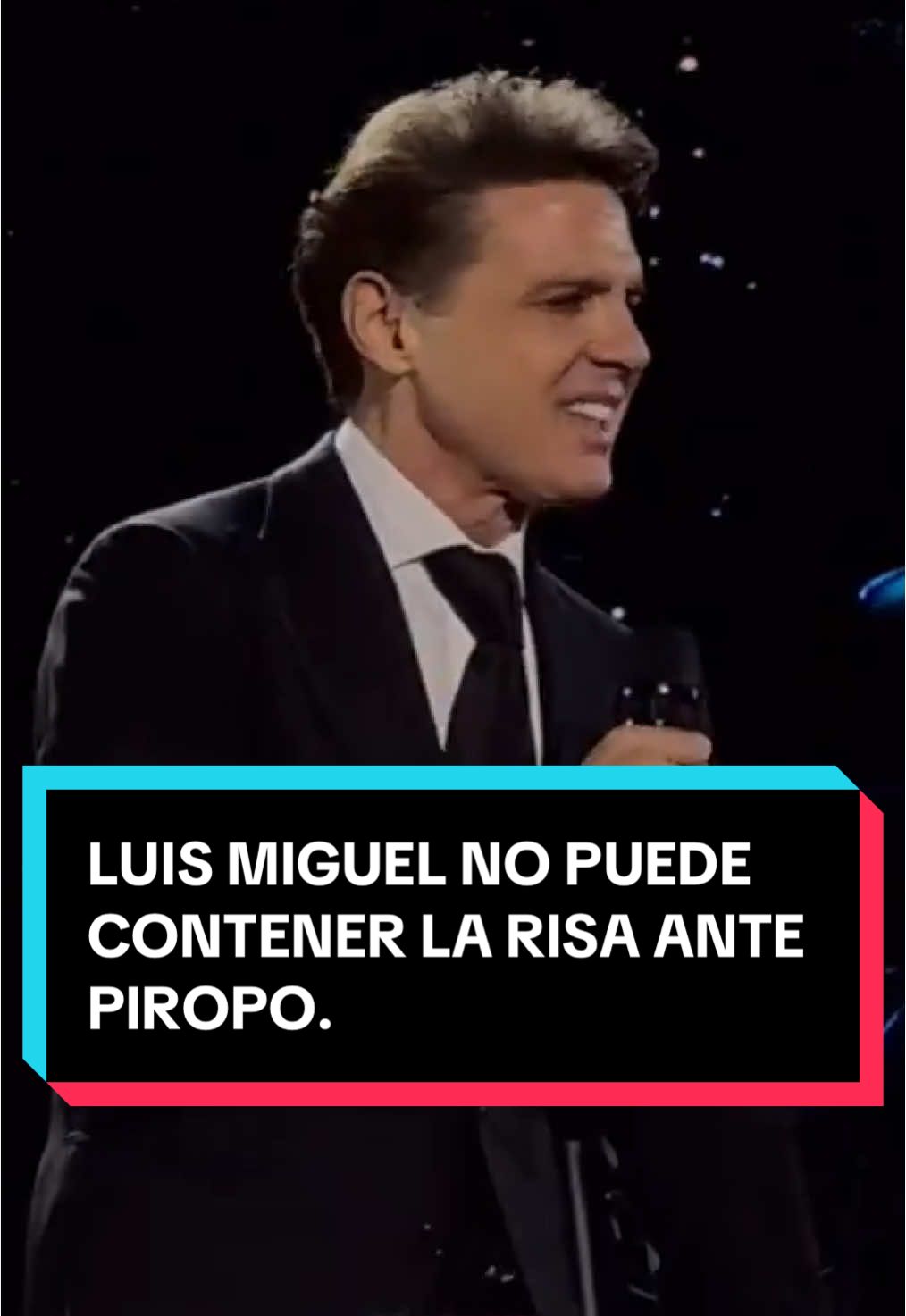 Un nombre le grita “te amo Luis Miguel” y él no puede contener la risa. 🤣 #LuisMiguel #viral #music 