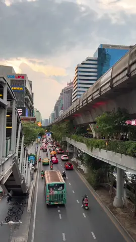 Phrom Phong BTS Station see Emsphere#baointhailand #dulichthailand #travelthailand #emsphere #bangkok 