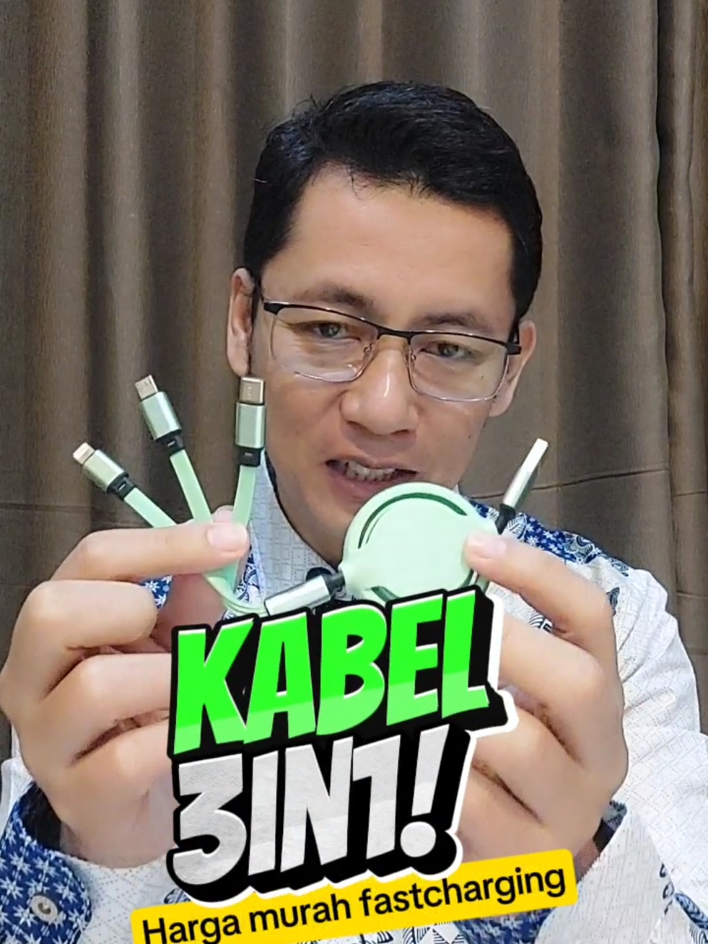 Kabel data charger 3in1 fastcharging ada colokan type c, lightning dan micro #kabeldata #kabeldatacharger #kabeldata3in1 #kabeltypec #kabelmicro #kabellightning #megaguncang1212 #gebyarbelanjadesember 