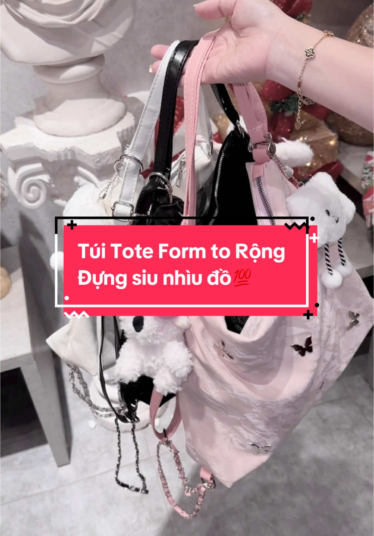 Mua túi xách tote nỉ nhung + đính phụ kiện + kèm móc charm xinh đeo đc nhiều kiểu #review #tuixachnu #tuideocheo #tuixachquangchau #mienphivanchuyen #tuixachdep #ilovetiktok #freeshipping #tui #fashionbag #tuicongso 