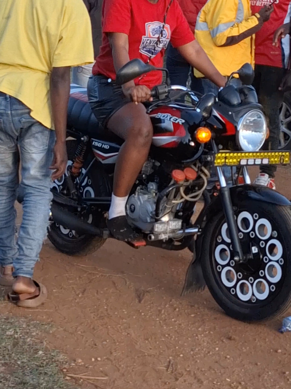 Party si party ka hatuparticipate. @VENI @KENYA PENG RIDERS🏍️🏍️ @Nduthi Culture©® #kenyapengassociation🤞💯 #fyp #nduthiculture #tembeakenya #fyy #veni #kenyantiktok🇰🇪 #mistarfantanssy #kajiadotiktokers #roadtrip #adventure #thanksgiving 