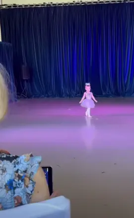 #cutebaby #viral_video #baby #dancer #comedia #likе #live #funnyy #babiesoftiktok #babylove #funnybaby #sport 
