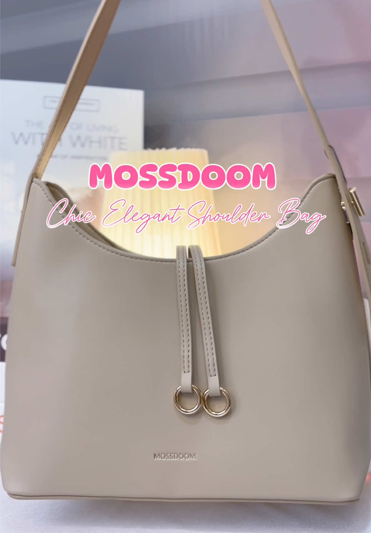 Got this elegant shoulder bag from @MOSSDOOM.PH and the quality is really giving ᥫ᭡. #mossdom #mossdoombag #shoulderbag #mossdomph 