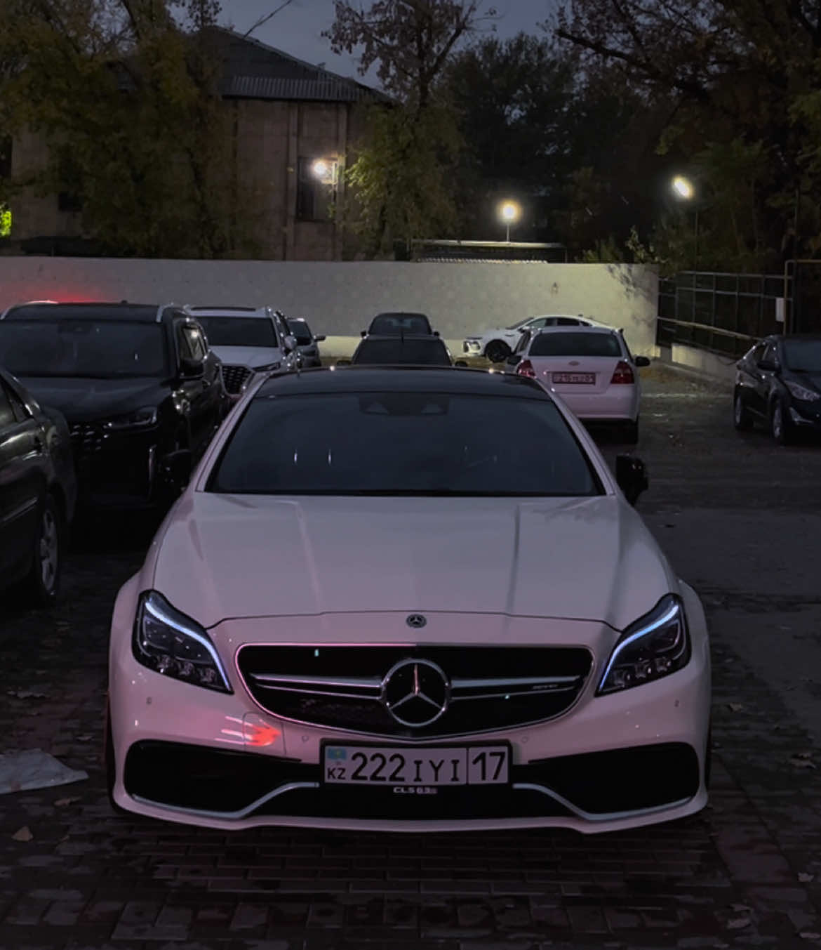 63🍌 #majorkashymkent #shymkent #mercedes #amg #cls63s #banana #wengallbi 